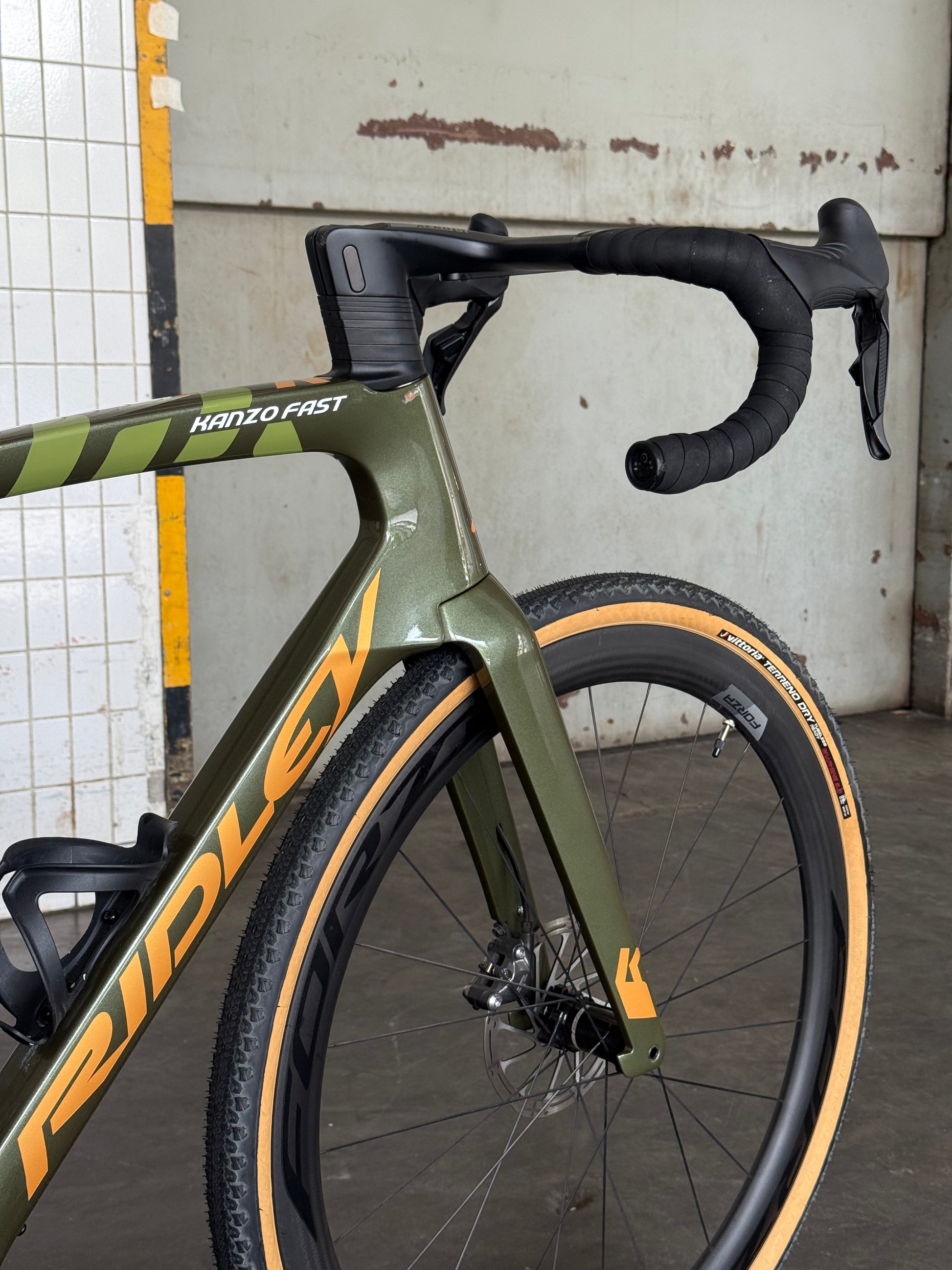 Ridley Kanzo Fast Gravel Bike 56cm, GRX Di2, Classified Hub system