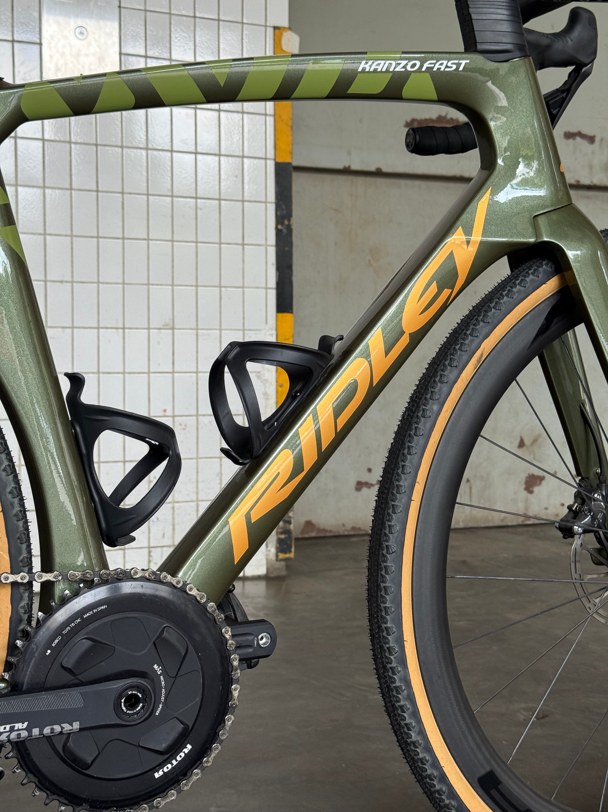 Ridley Kanzo Fast Gravel Bike 56cm, GRX Di2, Classified Hub system